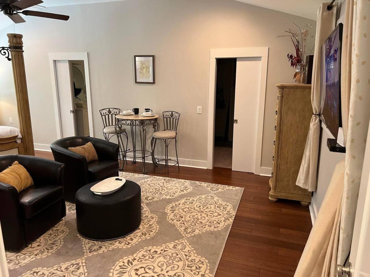Romantic Luxury W Infrared Sauna Apartment Beaufort